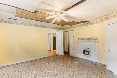 Bedroom - 309 Flat Dr, Buffalo, SC 29321 photo 2 of 5