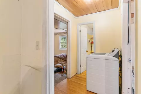 Entry Way - 309 Flat Dr, Buffalo, SC 29321 photo 1 of 1