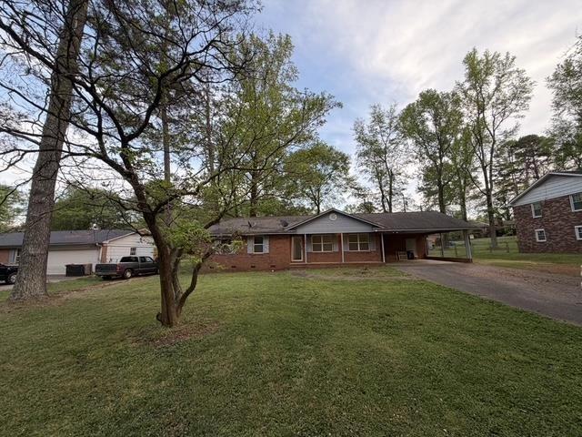 108 Woodshire Dr, Boiling Springs, SC 29316