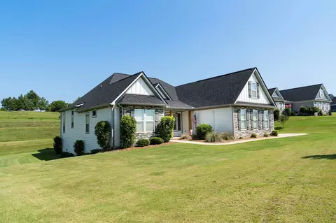240 W Ridge Water Dr, Chesnee, SC 29323