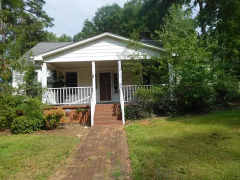 107 Lansdell Dr, Gaffney, SC 29340