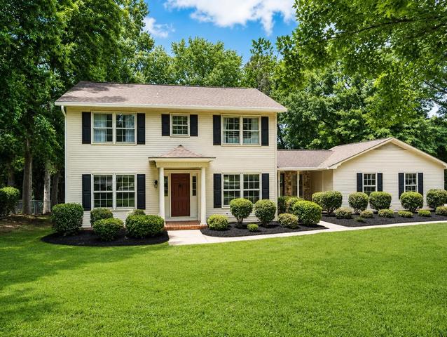 516 Brian Dr, Spartanburg, SC 29307
