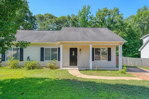137 Caroway Ct, Spartanburg, SC 29303