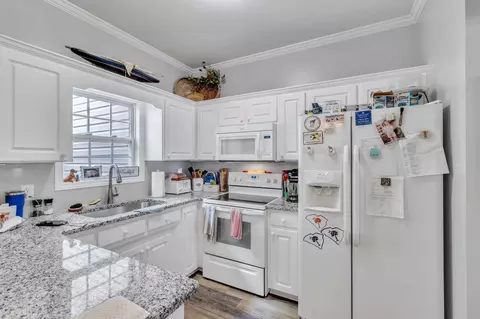 Kitchen - 316 Rexford Dr, Moore, SC 29369 photo 1 of 2