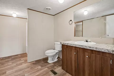 Bath - 205 Dillon St, Chesnee, SC 29323 photo 1 of 3
