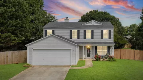 3 Hideaway Ct, Simpsonville, SC 29680