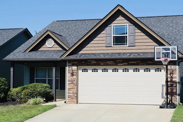 399 Aniken Cir, Boiling Springs, SC 29316