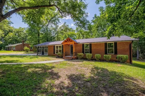 139 E Forest Dr, Union, SC 29379 photo 4