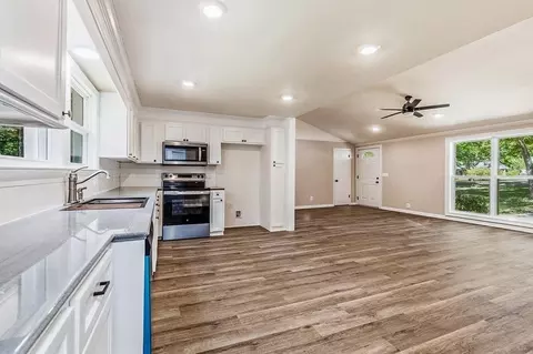 139 E Forest Dr, Union, SC 29379 photo 12