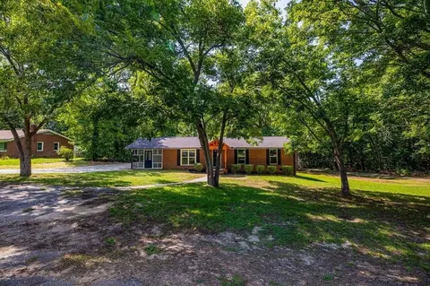 139 E Forest Dr, Union, SC 29379 photo 5