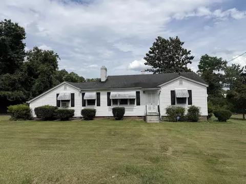 6 Shadow Ln, Taylors, SC 29687