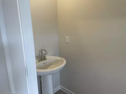 126 Tango Dr, Clinton, SC 29325 photo 5