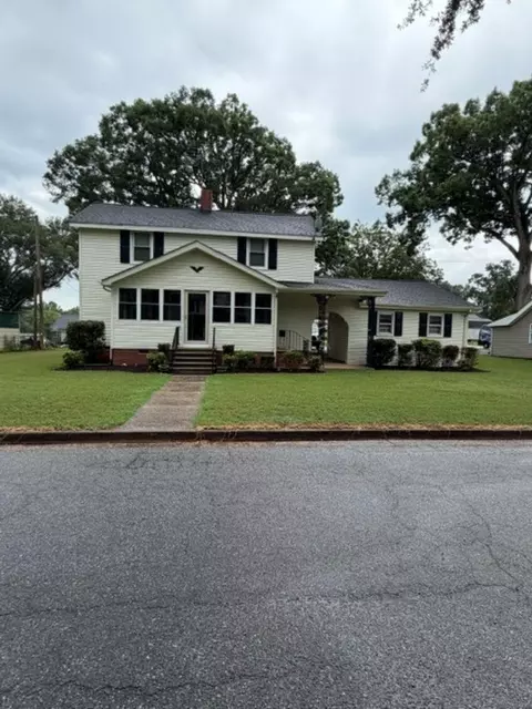 22 F St, Inman, SC 29349