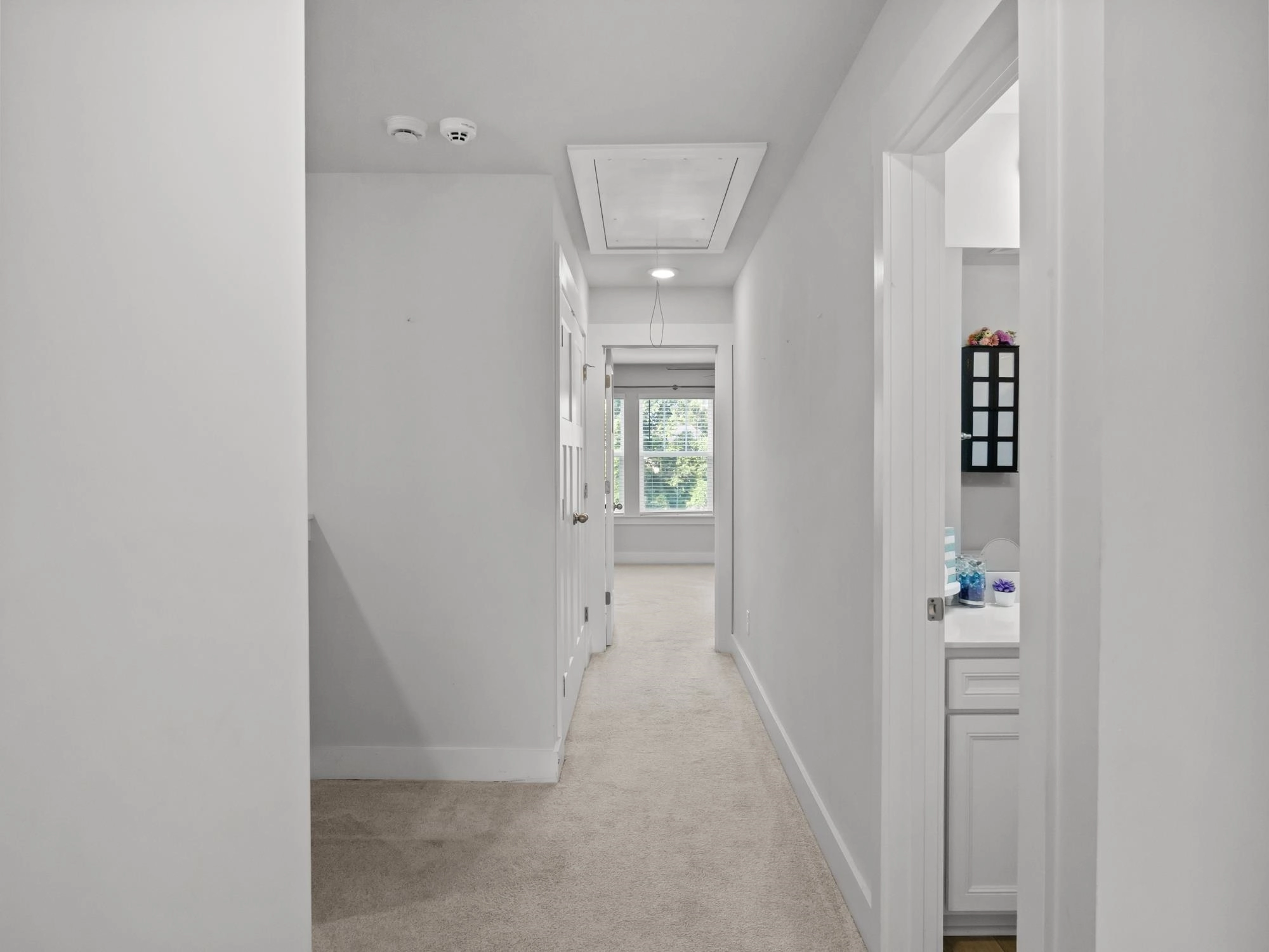 Entry Way - 1553 Rivermeade Dr, Moore, SC 29369 photo 2 of 2