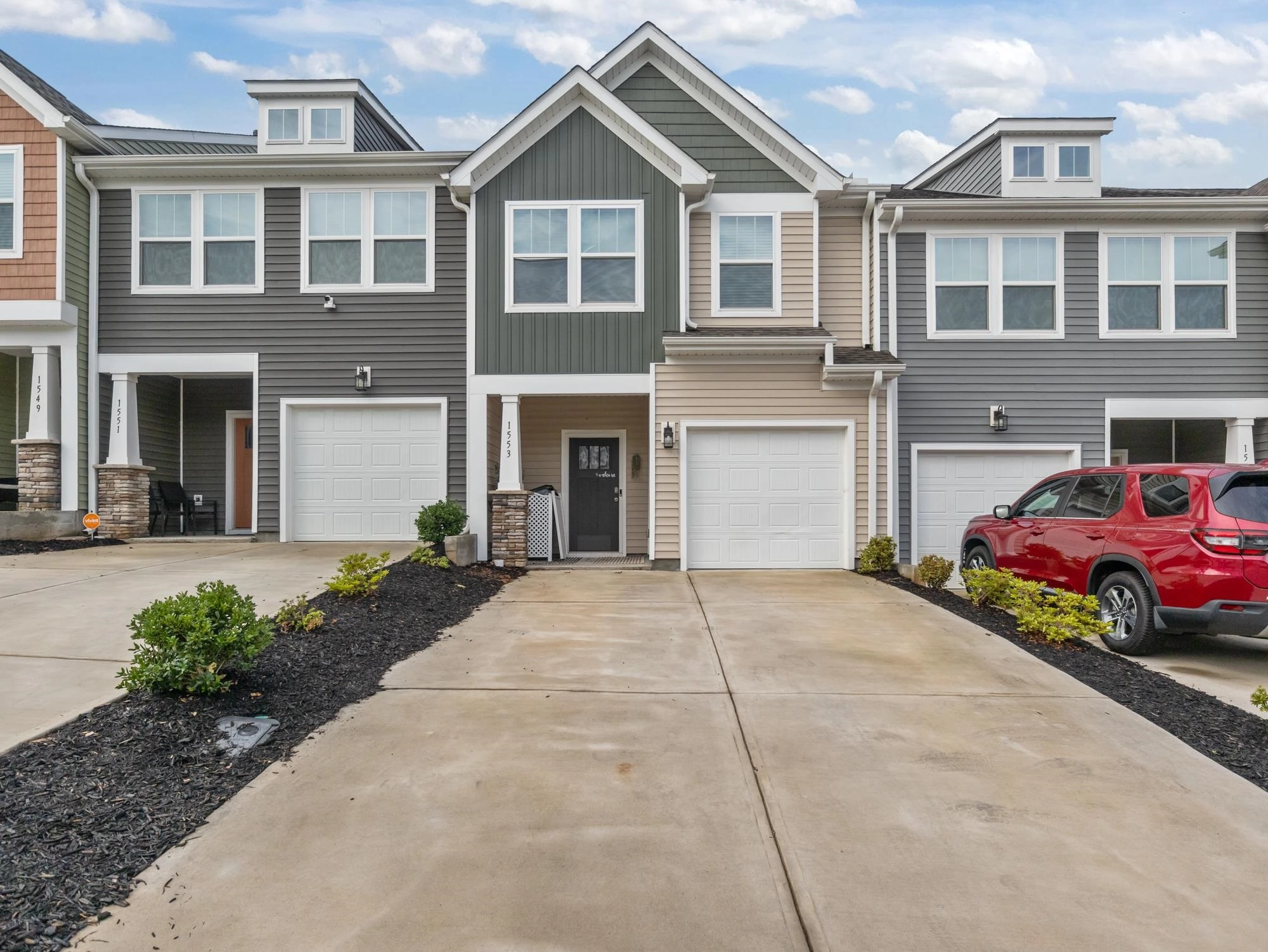 Exterior - 1553 Rivermeade Dr, Moore, SC 29369 photo 1 of 5