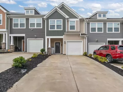 Exterior - 1553 Rivermeade Dr, Moore, SC 29369 photo 1 of 5