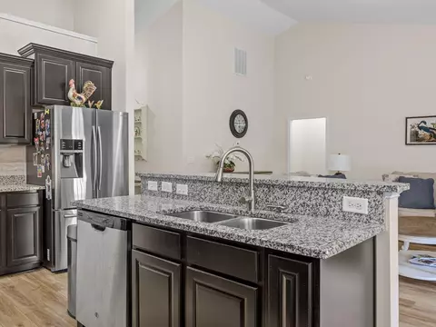 Kitchen - 278 E Pyrenees Dr, Lyman, SC 29365 photo 2 of 5