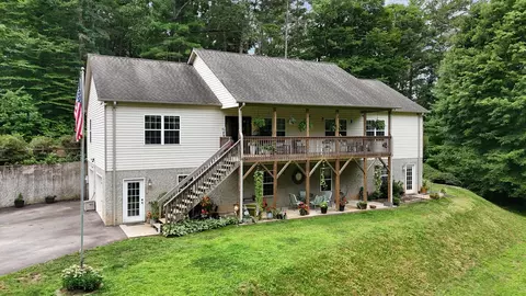 90 King Rd, Weaverville, NC 28787