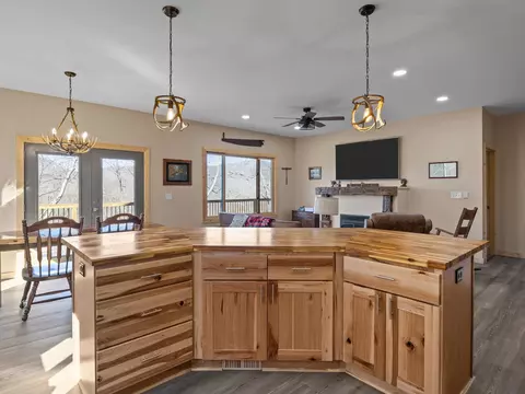Kitchen - 225 Aurora Ln, Tryon, NC 28782 photo 6 of 6