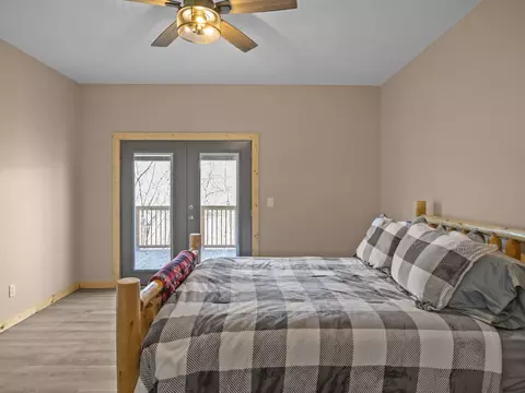 Bedroom - 225 Aurora Ln, Tryon, NC 28782 photo 2 of 4