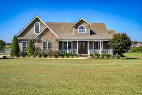 109 N Stallion Dr, Cowpens, SC 29330