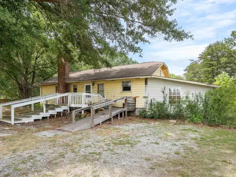 238 Jordan Creek Rd, Inman, SC 29349