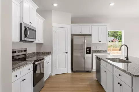 1321 Pitch Pine Pl, Moore, SC 29369 photo 6