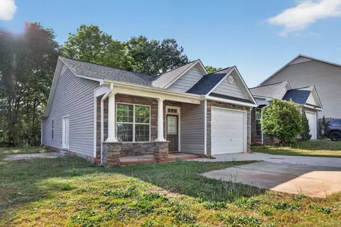 Exterior - 112 Dundee Ct, Anderson, SC 29621 photo 6 of 7