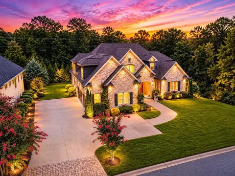 308 Chamblee Blvd, Greenville, SC 29615