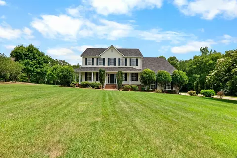 172 Oaklawn Rd, Pelzer, SC 29669