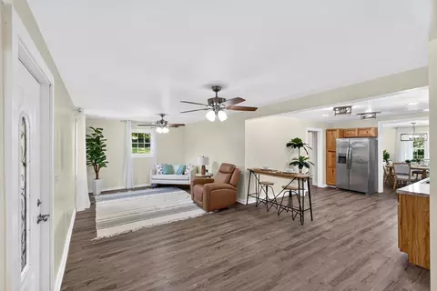 301 W Finger St, Landrum, SC 29356
