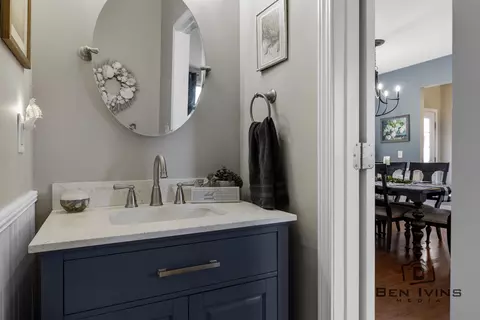 Bath - 11 Harwick Ct, Easley, SC 29642 photo 1 of 4