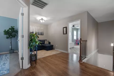 Entry Way - 11 Harwick Ct, Easley, SC 29642 photo 5 of 6