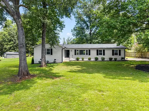 215 Bondale Dr, Spartanburg, SC 29303