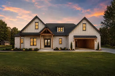 272 Thorncrest Dr, Pauline, SC 29374