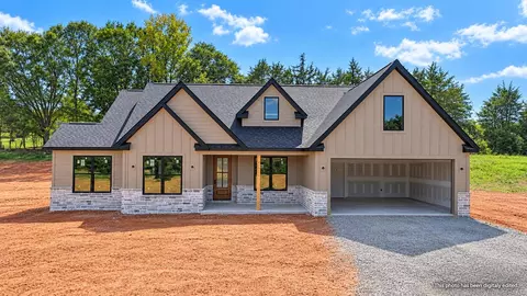 641 Dusty Trail Rd, Pauline, SC 29374