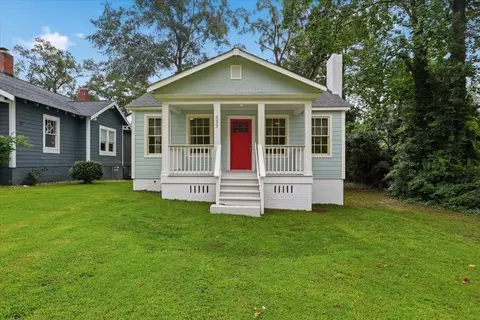 553 Pinckney Ct, Spartanburg, SC 29306