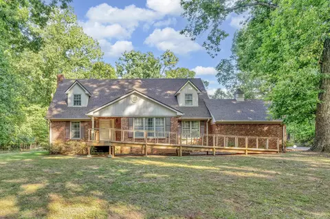 221 Dairy Ridge Rd, Spartanburg, SC 29302