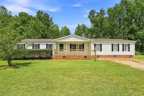 156 Falcon Ridge Dr, Boiling Springs, SC 29316
