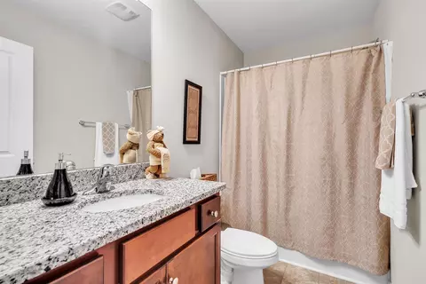 Bath - 226 Northwild Dr, Duncan, SC 29334 photo 2 of 2