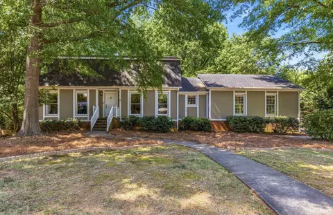 204 Fernbrook Cir, Spartanburg, SC 29307