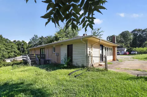 161 Floyd Heights Dr, Spartanburg, SC 29303