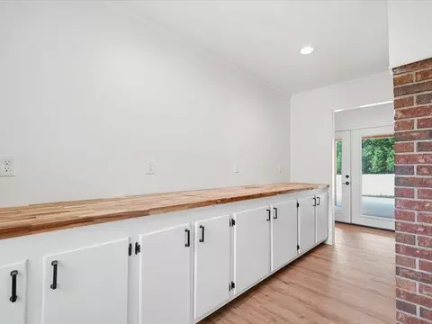 Entry Way - 233 Summerfield Rd, Moore, SC 29369 photo 1 of 1