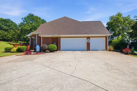 Exterior - 424 Harbour View Dr, Chesnee, SC 29323 photo 8 of 11