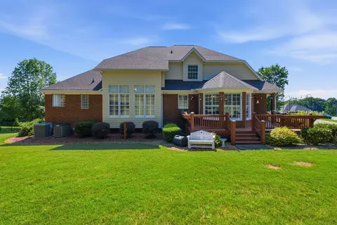 Exterior - 424 Harbour View Dr, Chesnee, SC 29323 photo 10 of 11