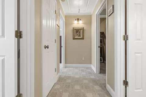 Entry Way - 424 Harbour View Dr, Chesnee, SC 29323 photo 4 of 4