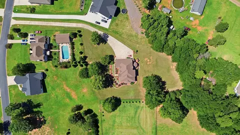 View/Area - 424 Harbour View Dr, Chesnee, SC 29323 photo 4 of 5