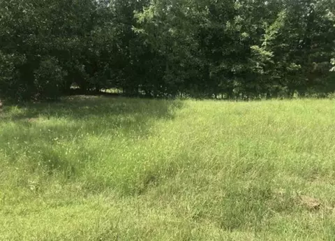 403 Bent Creek Rd, Greenwood, SC 29649