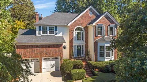 137 Timberleaf Dr, Duncan, SC 29334