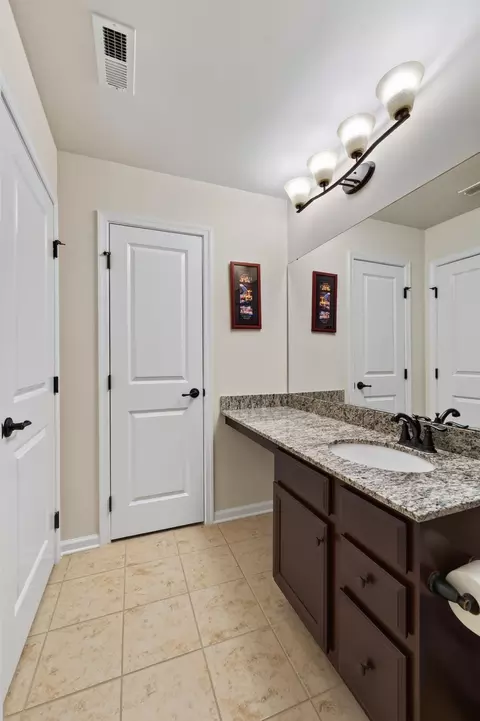 Bath - 344 Bellerive Dr, Duncan, SC 29334 photo 5 of 5